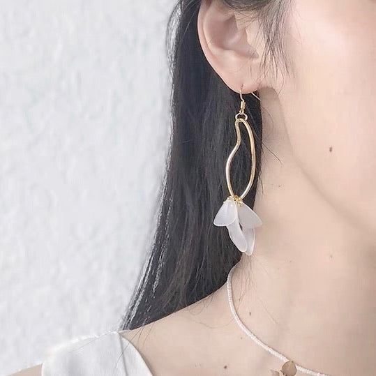 花びらの舞」スイングピアス – gaacal