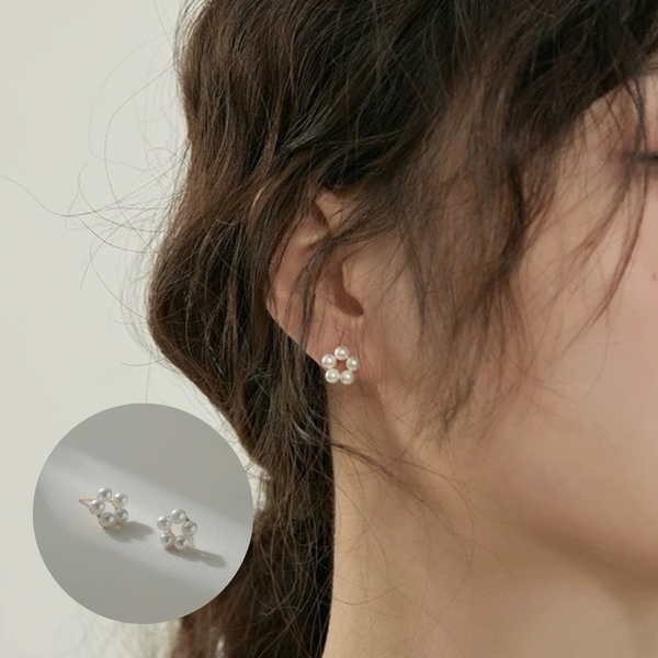 「純粋な花」パールリングピアス