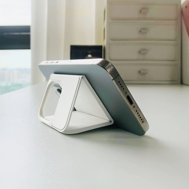 「スリムスタンド」PUレザーマグネットスマホケース