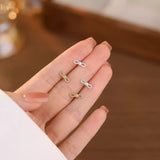 「ツイストリボン」シルバーピアス