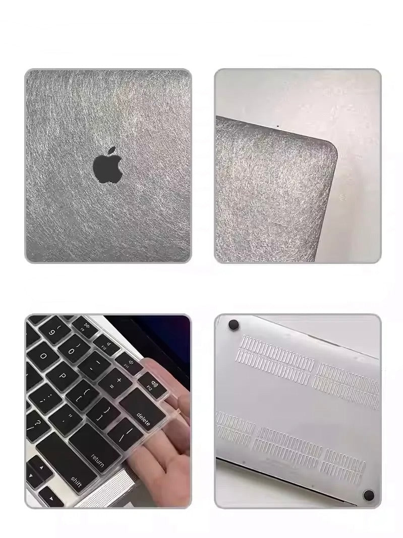 「雲のような滑らかさ」MacBook保護ケース