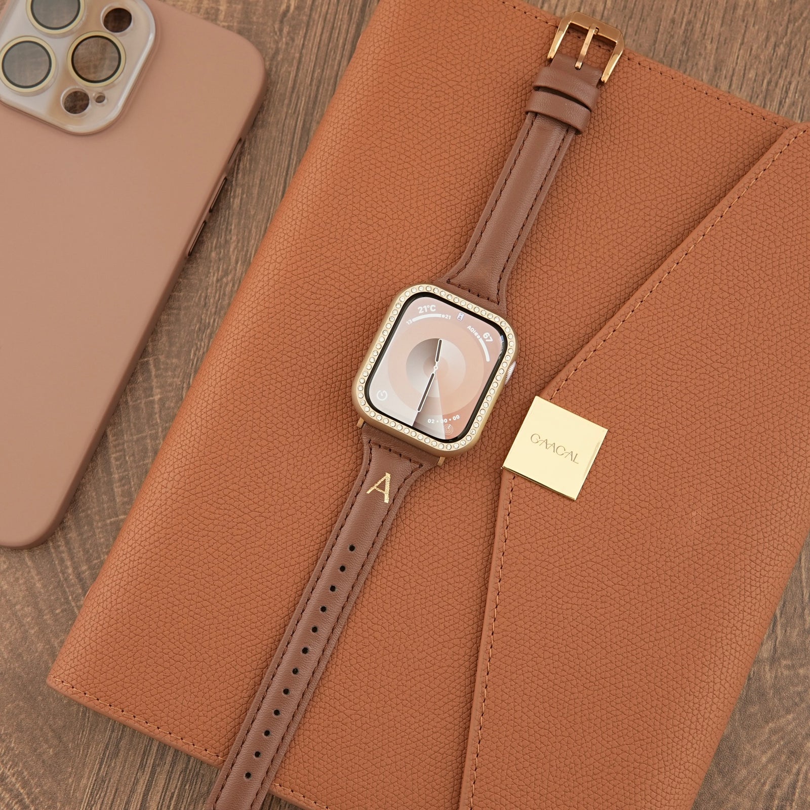 Ted Baker★レザー製カーキxロゴ刻印♪アップルウォッチバンド Ted Baker☆レザー製カーキxロゴ刻印♪アップルウォッチバンド