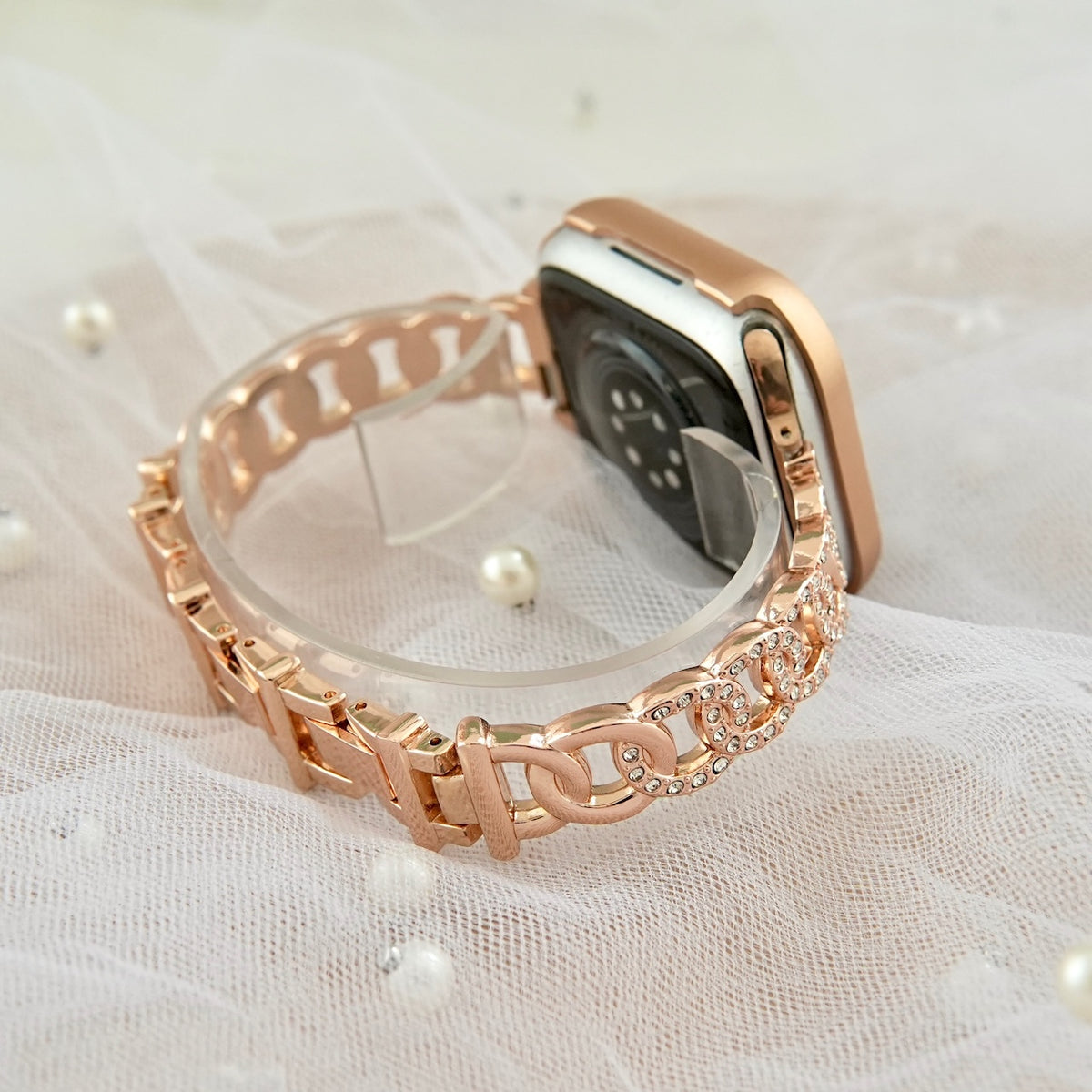 GUESS★上品なローズゴールドリンクチェーン Apple Watchバンド Amazon.com: GUESS Ladies smartwatch band compatible with