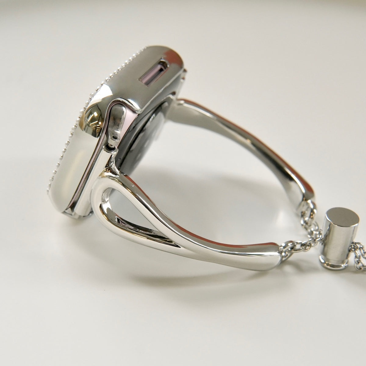 ビッグハンド　バングルアシンメトリーデザイン ビッグハンド バングルアシンメトリーデザイン 2025年最新】ビッグ