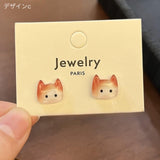 「さりげなく愛らしい」猫モチーフミニピアス