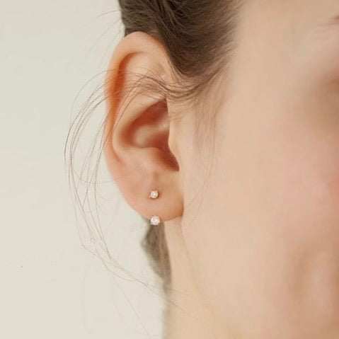 2点に釘付け」S925プチダイヤカットピアス – gaacal