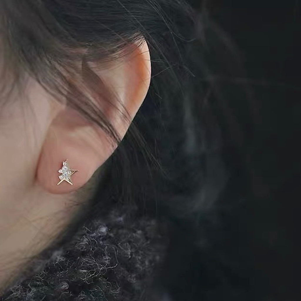 星合わせ」カットスターピアス – gaacal