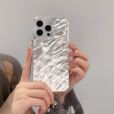 「いつもの私に、きらめきをひとつ」クリスタルカメラフレーム iPhoneケース