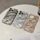 「いつもの私に、きらめきをひとつ」クリスタルカメラフレーム iPhoneケース