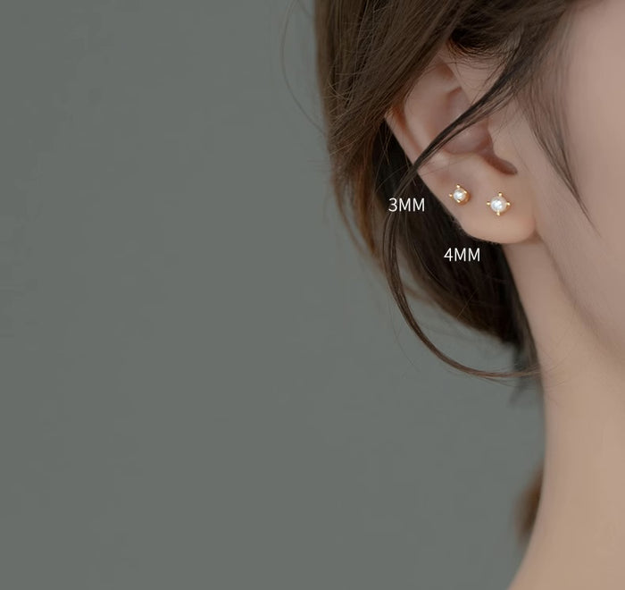 控えめだけど華やか」ミニパールピアス – gaacal