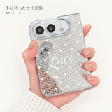 text000112 レース＆ハート ミラー iPhone Duoケース ハート 手に持ったサイズ感の使用イメージ