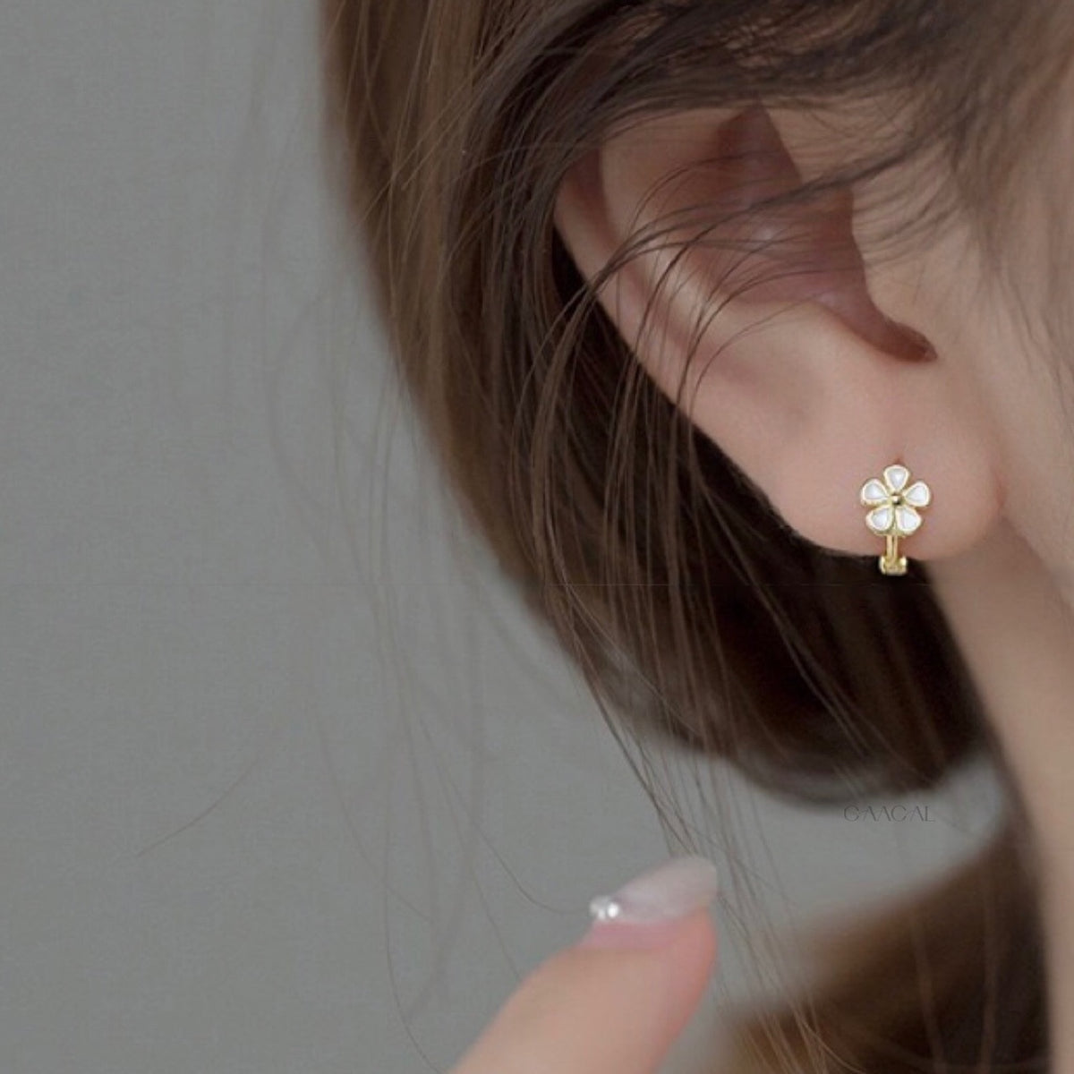 儚さ添えて」小花のS925フープピアス – gaacal