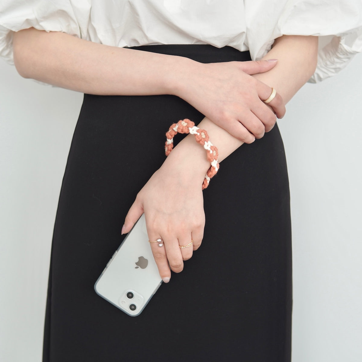 まみむめも フラワーチャーム モノグラム ジッピーパース Bag Charm Moppie Pastel | MAISONIREM