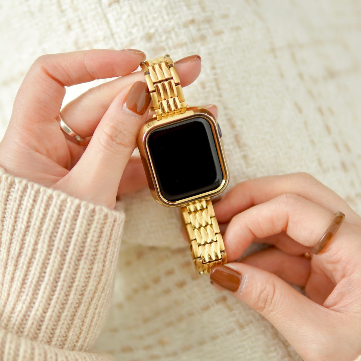 ★LLOYD★applewatch ゴールドチェーンメタルストラップ LLOYD(ロイド) 腕時計用ベルト・バンド(レディース) - 海外通販