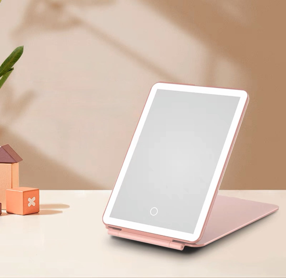 ロクシタン ライト付きミラー ロクシタン ライト付きミラー