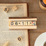「つみあげて」木製卓上カレンダー