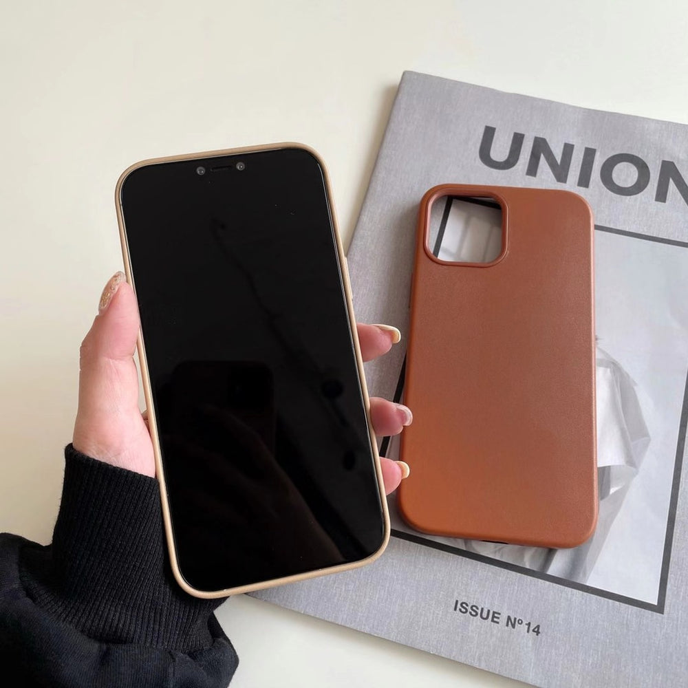 冬支度 ラテ色のPUレザーiPhoneケース 無地 シンプル (全3色)おしゃれ